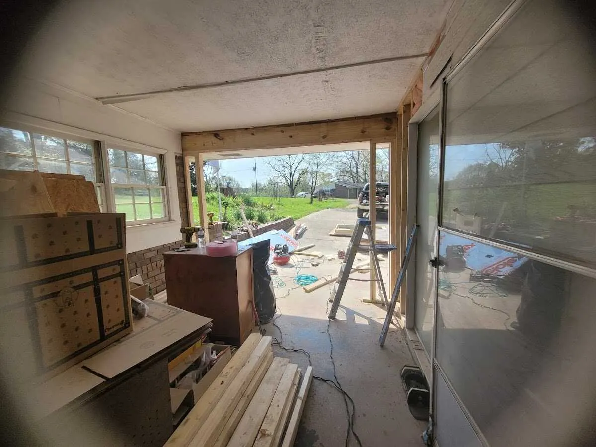 Air movers and dehumidifier for Drying & Dehumidification in Newington